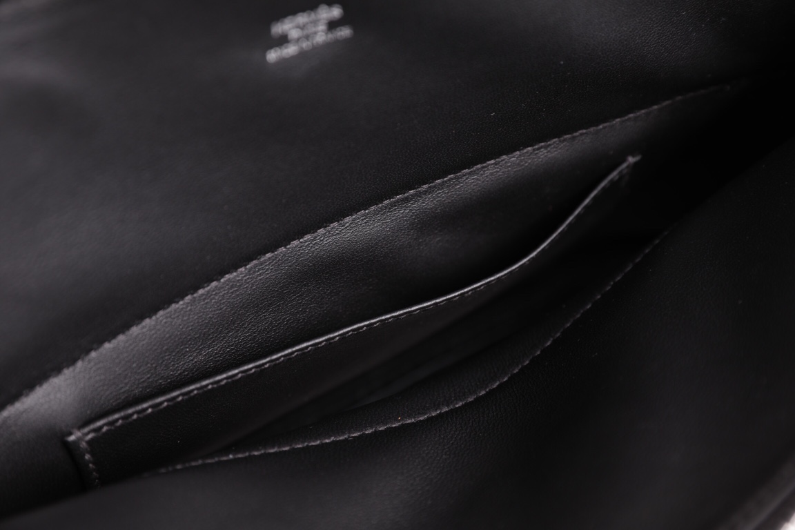 에르메스 볼리드27 블랙 은장 앱송